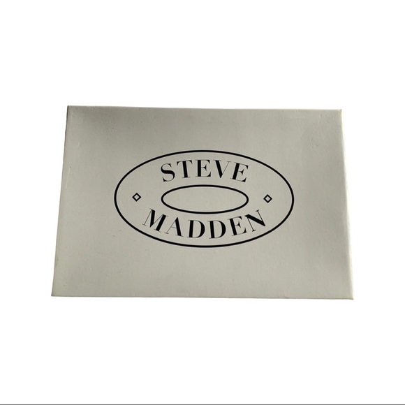 STEVE MADDEN - CARSON/CHEST NUT HEELS - SIZE 8 - (Never before worn) - Picture 3 of 4